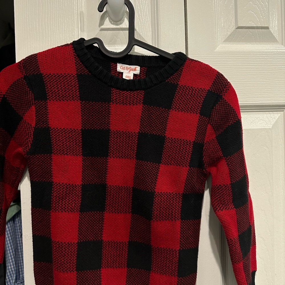 EUC Cat & Jack Red and Black Checkered Crewneck Sweater